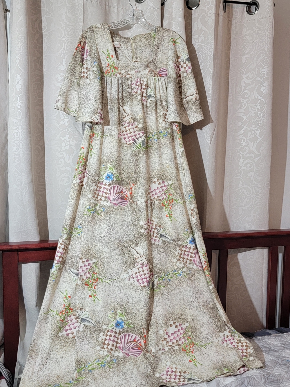 Vintage 1970 Printed Maxi Dress in Beige with Floral & Shell Motif